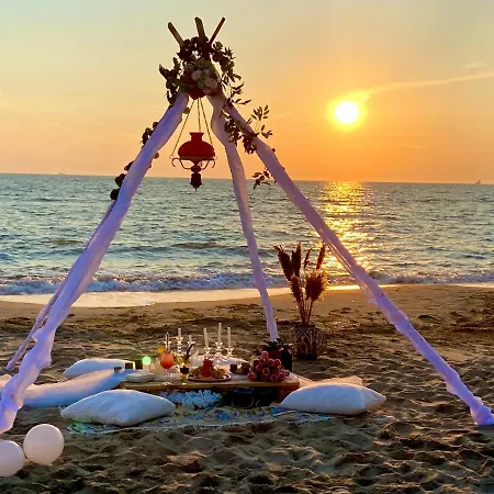 Marbella Golem (Tirana)