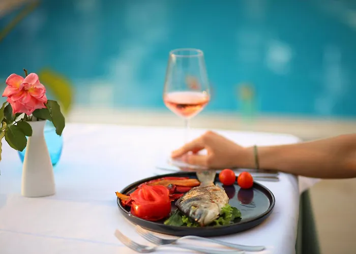 Marbella Hotel 4*