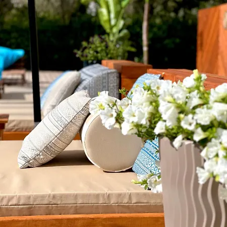 Marbella Szálloda Golem